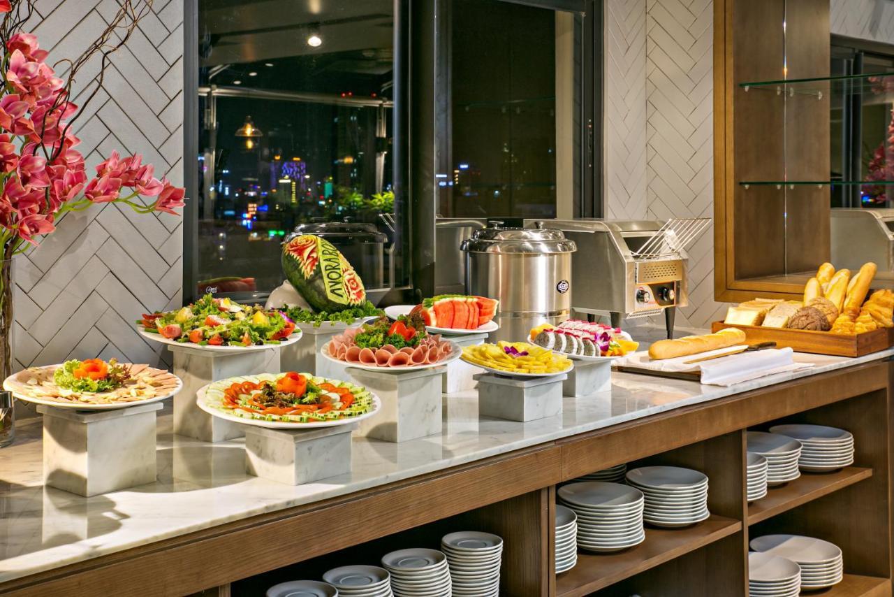 Avora Boutique Hotel Da Nang Exterior photo